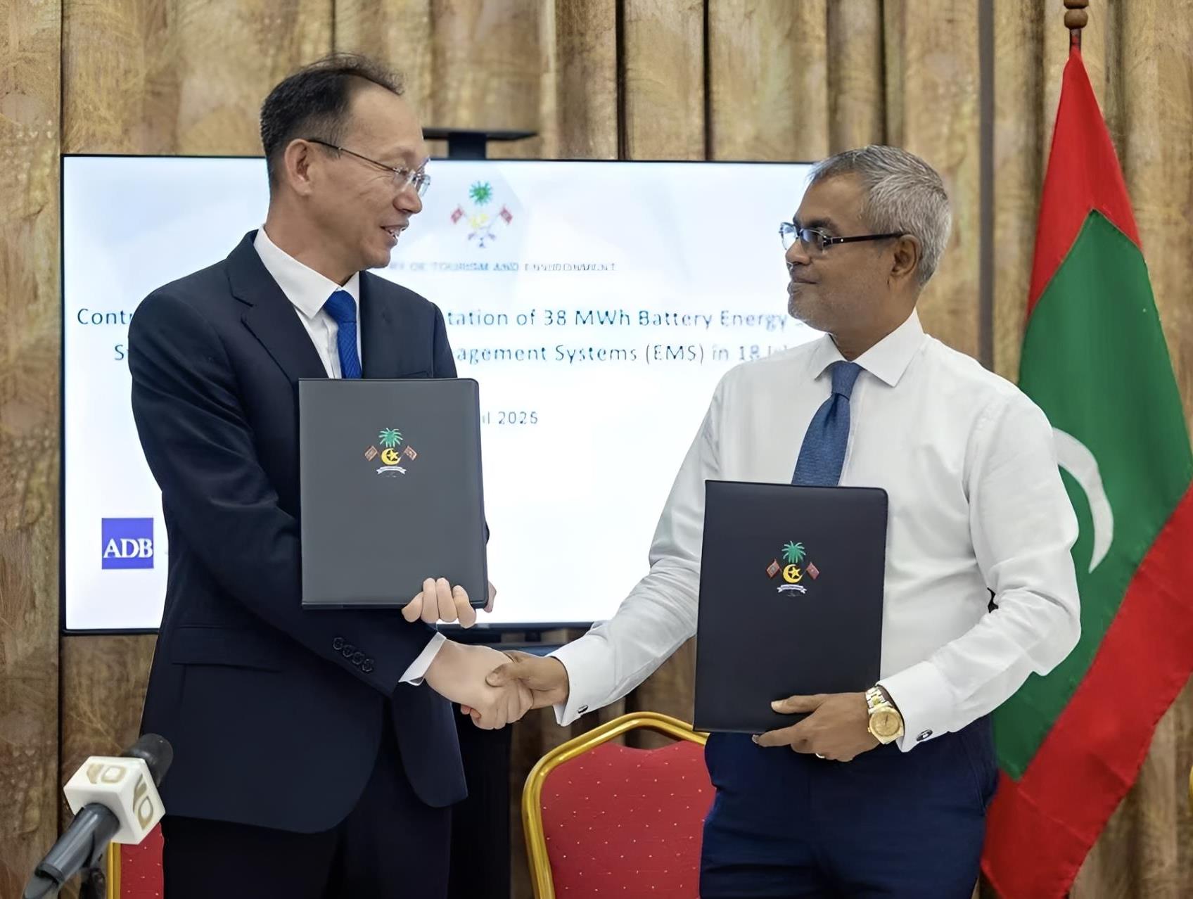 20250414093342_3558_1696x1278